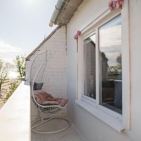 Vintage Lounge Studio With Sea View In Liepāja Exterior foto